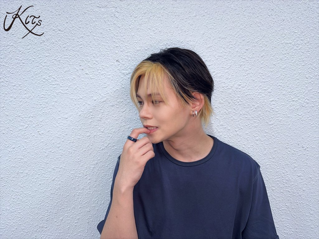 so_man329's tweet photo. #KITsオフィシャル流出 💍💙 https://t.co/fGJXS1TOzM