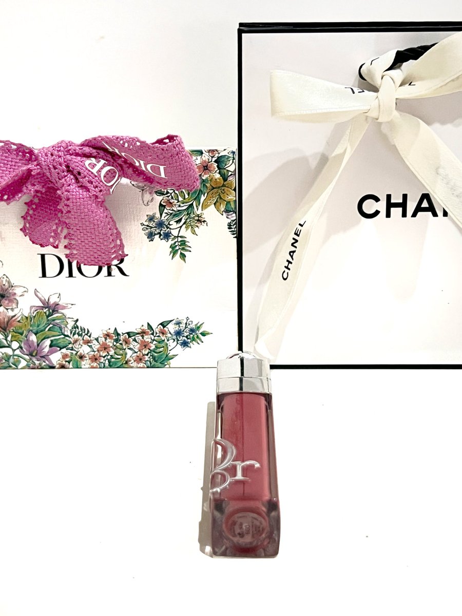 usedby_february's tweet photo. DIOR ADDICT LIP MAXIMIZER 009 INTENSE ROSEWOOD 90%เลยค่ะสีขายดี โทนmlbb ชมพูโรสวู้ดดูแพงมากทาแล้วปากฉ่ำโกลว์ค่ะ 690รวมส่ง
#ส่งต่อdior #ตลาดนัดnct #รับหิ้วญี่ปุ่น https://t.co/R01wu7S0Vn