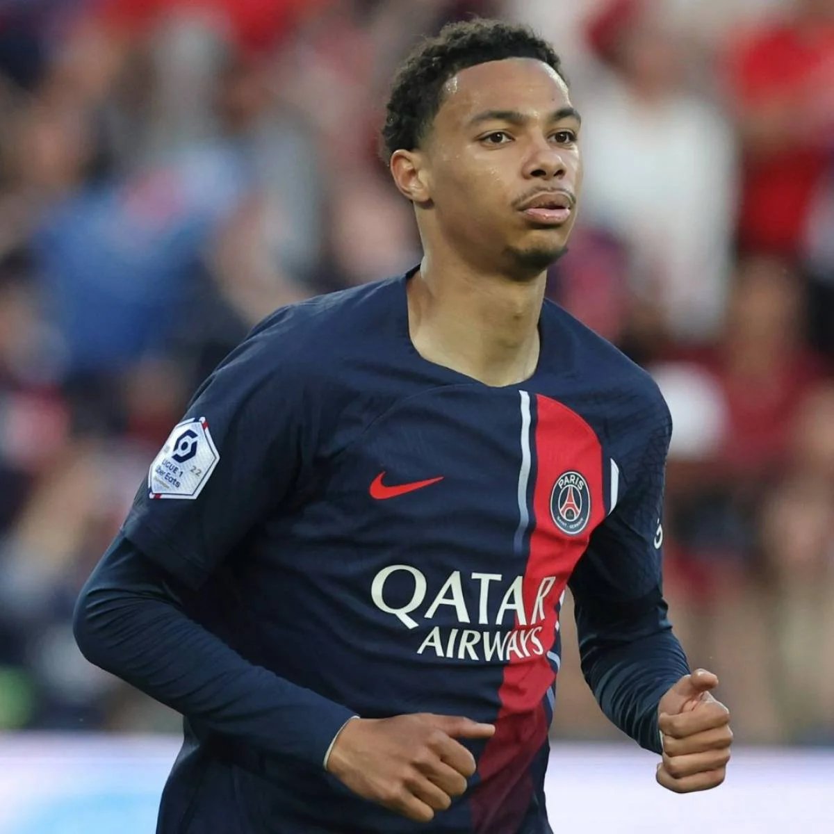 psgpassioncom's tweet photo. @PSG_inside Joyeux anniversaire à notre légende https://t.co/BF7IlyFD1q
Un buteur qui aurait pu en devenir une https://t.co/AfDg9wvOmE (mais barré par 3 Golgoths)
Sans oublier notre ancien défenseur Mitchel Bakker https://t.co/hWZ5MrFiwr

Ci-jointes leurs fiches avec tous leurs matchs https://t.co/ncKMnLwvxj