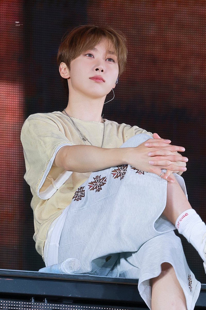 sight_svtsk's tweet photo. 260620
수고했엉
#부승관 #승관 #SEUNGKWAN #スングァン #세븐틴 #SEVENTEEN https://t.co/Qxb0WqDoBJ