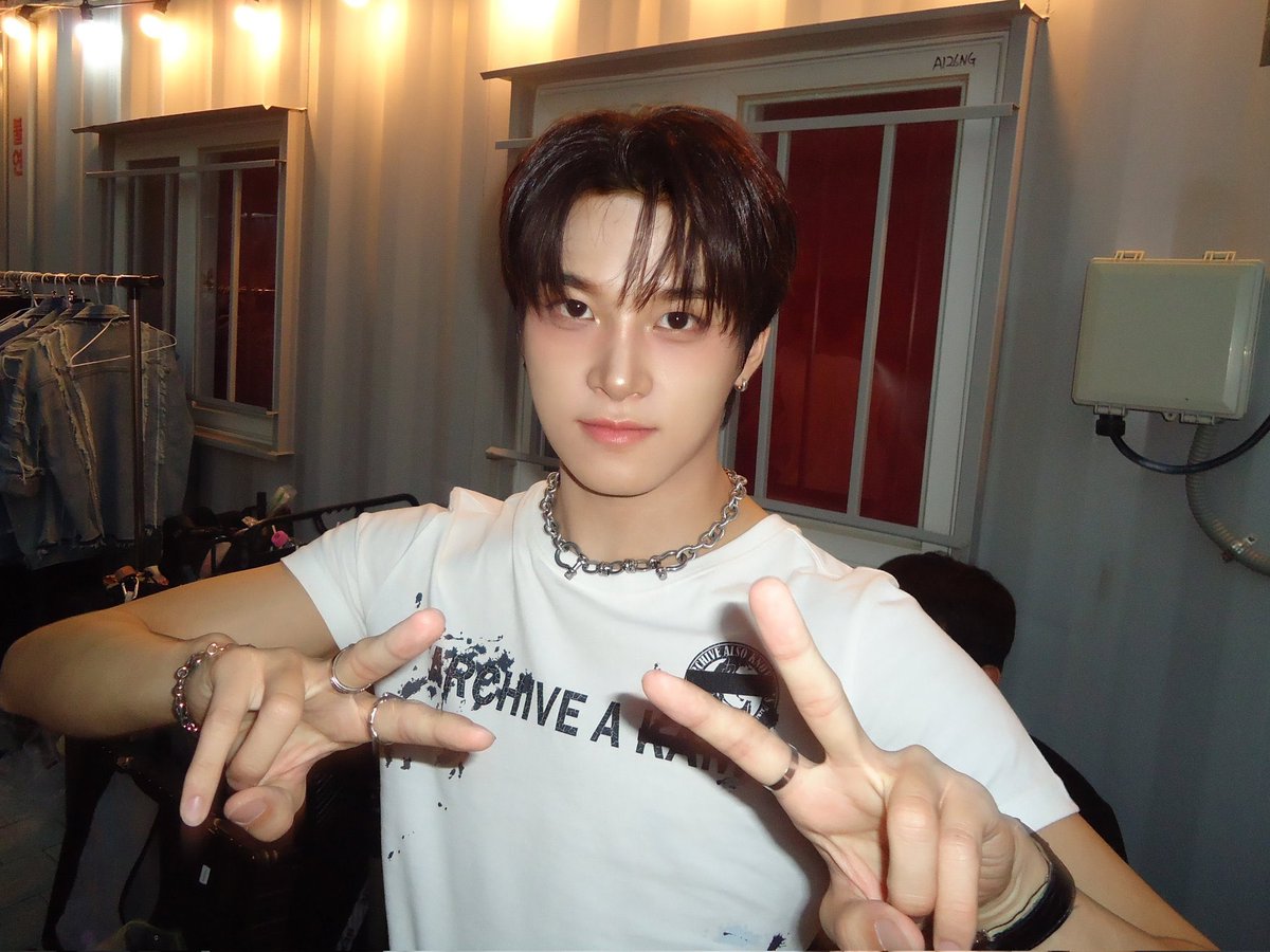 ezimini_'s tweet photo. 졸커엽잔아 https://t.co/IoDMaGgPGU
