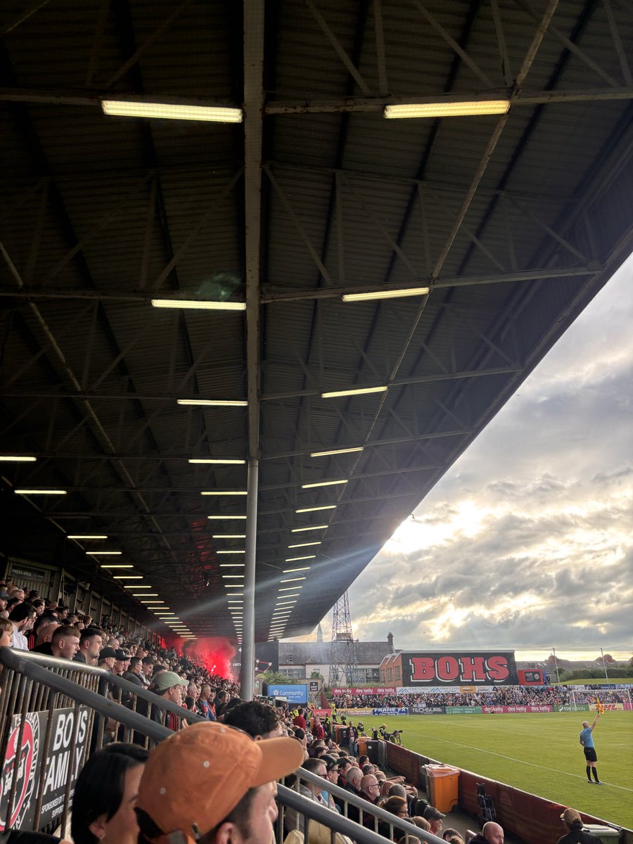 josephsquires_7's tweet photo. Bohs Celtic Wrexham https://t.co/gt1q5bXYLt