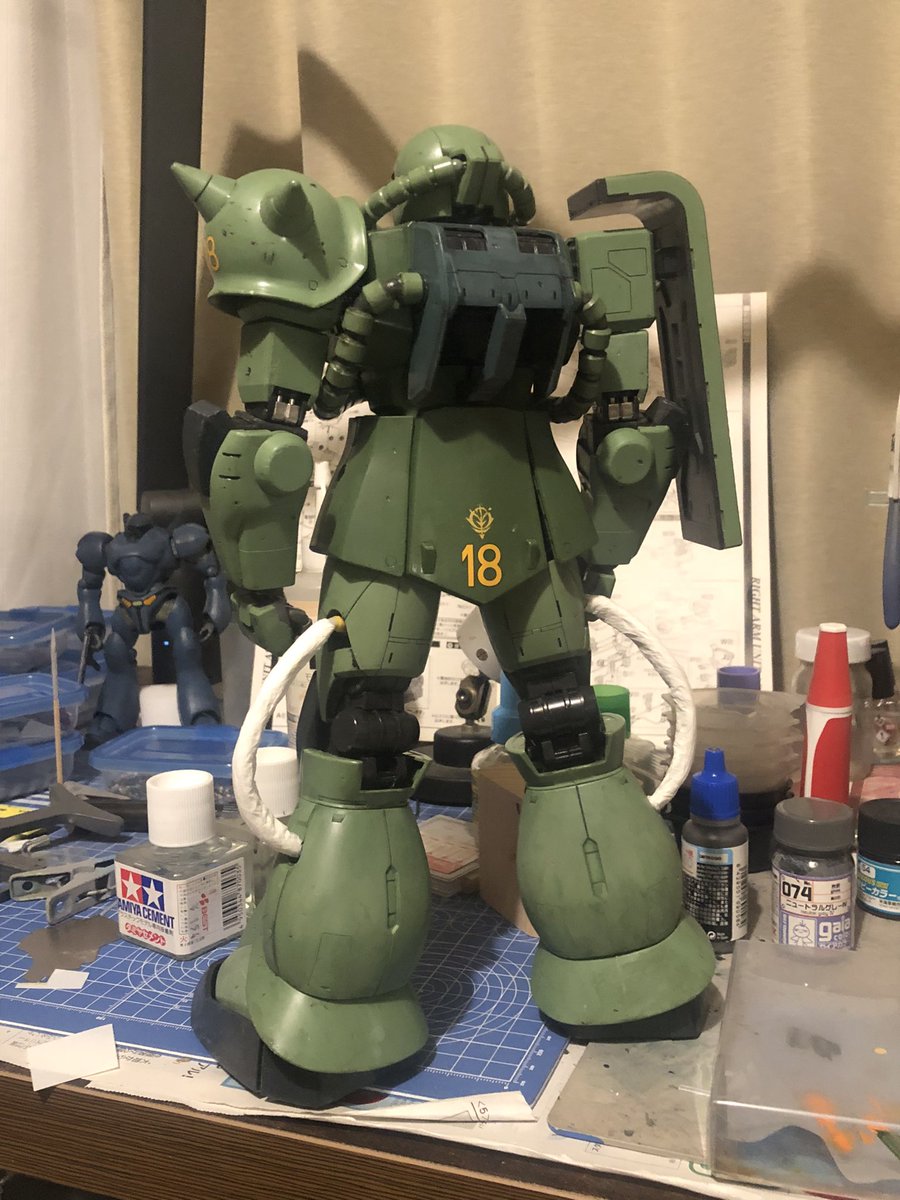 YuChang08786774's tweet photo. 今週は手のひらや武器類の塗装、スジ彫りの彫り直しなど地味な作業しとりました
動力パイプをカバーする風も検討中🤔

#PGザク https://t.co/ltX74sGOsC