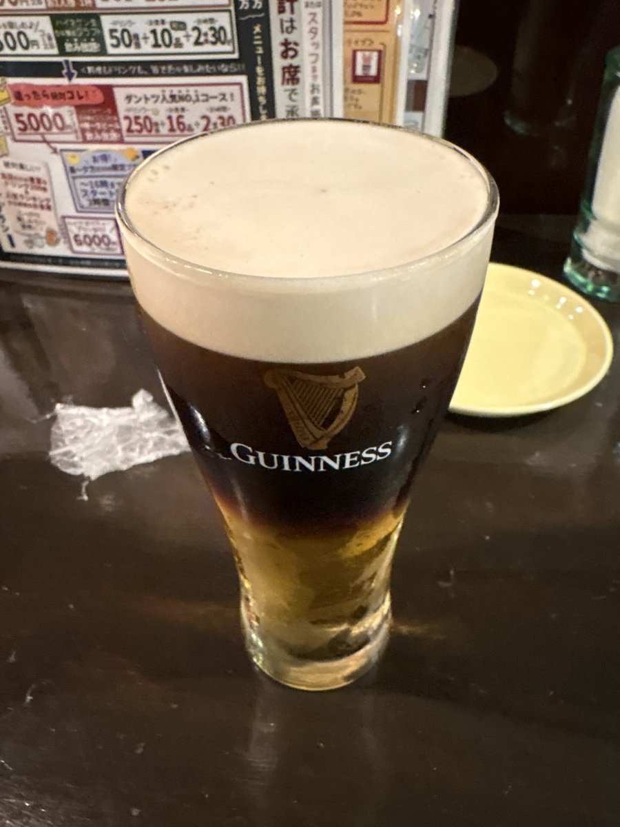 0315OKP's tweet photo. 人生初の1人飲み
意外といいw https://t.co/wzBHeFhf8S