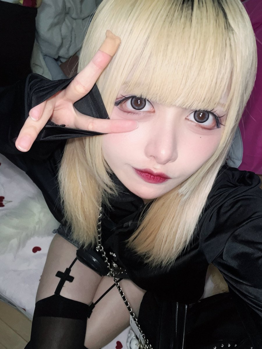 EVE_CYCL's tweet photo. 極上の時間を一緒にすごさない❔❔❔❔ https://t.co/I0AiyzVIkE