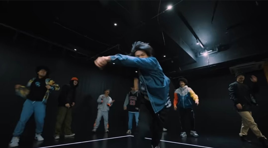 Liryco2525's tweet photo. #わたしのオススメRAB
この動画もオススメです。頭空っぽにして、音楽とダンスをみて欲しいです。

私の奇行を張り付けてオススメします。 https://t.co/7nls376NZi
