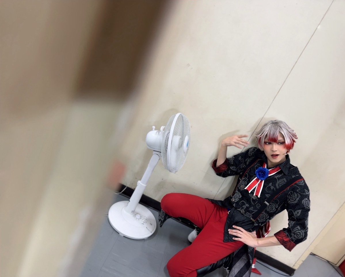 木津つばさ tweet media