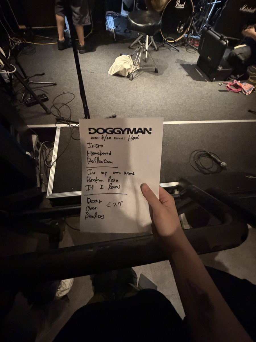 seok5luv's tweet photo. 新潟にかっこいいバンドがたくさんいてうれしい🫪とひたすら思った1日
DOGGYMANはやっぱりかっこよかった(ᴖ ̫ᴖ  )♪ https://t.co/yakbB67cKf
