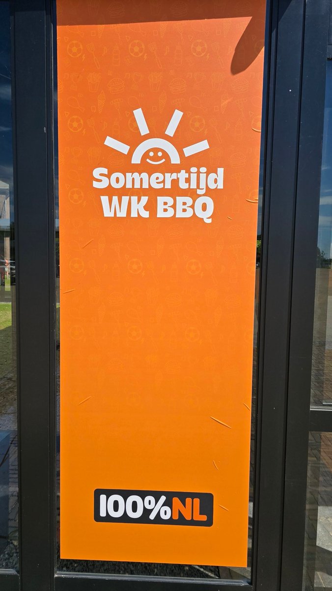 HELPsomertijd's tweet photo. #SomBBQ26 https://t.co/taoCZY5w0m