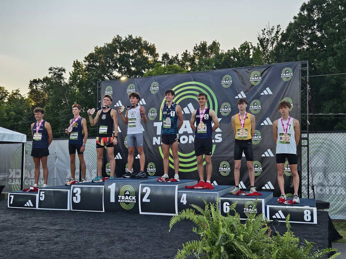 Syl_SouthviewXC's tweet photo. Congrats to Steven for placing 8th in the 2 mile at Adidas Outdoor Nationals yesterday 

#Cougsup https://t.co/4tikqL0VWO