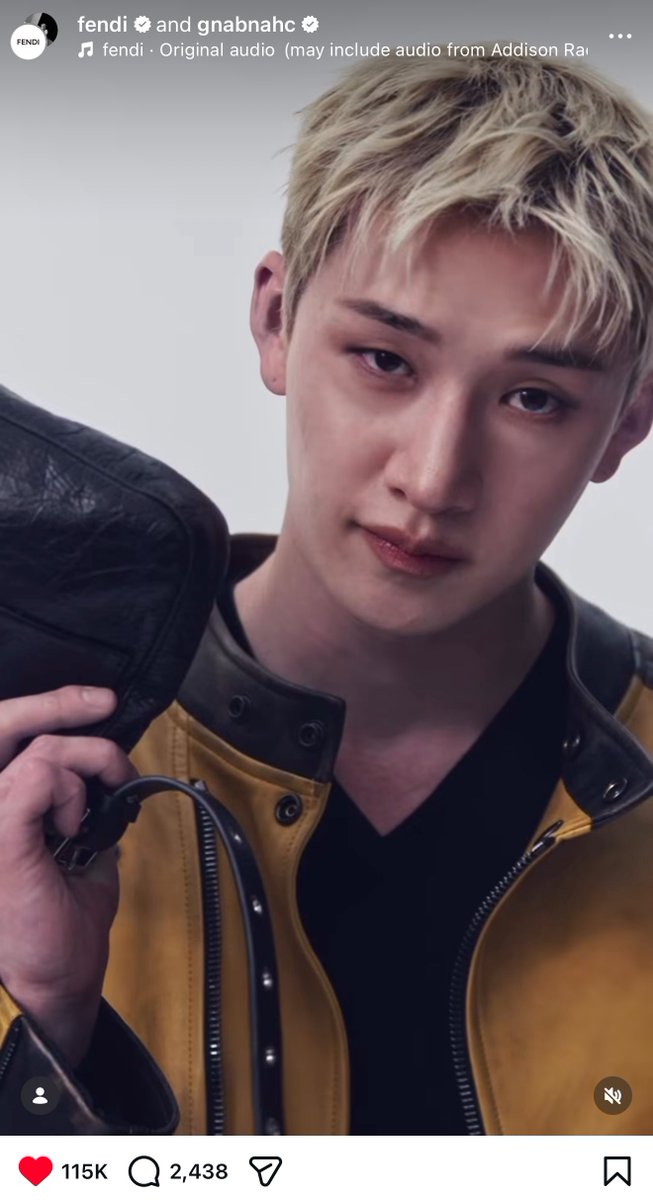 BangChanGlobal's tweet photo. 📈 | [260620] In LESS THAN ONE HOUR, @Fendi &amp; Bang Chan’s reel has reached over 115K likes and over 2,438 comments! 🎉

#BangChanxFENDI
#BangChan #방찬 https://t.co/fsk1YTWRok