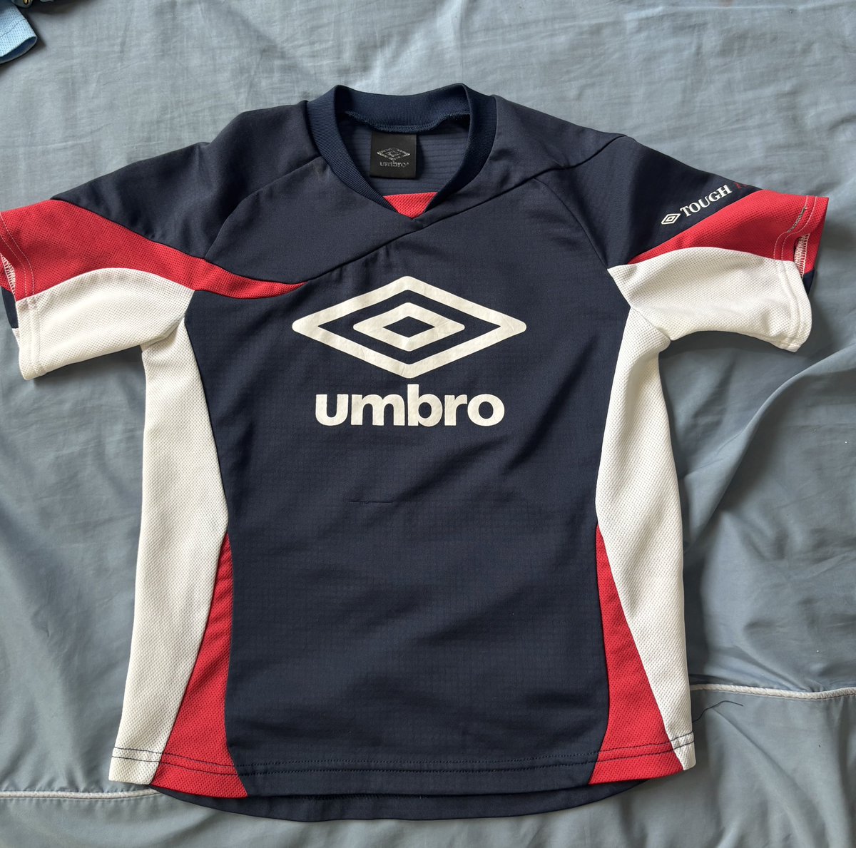 1daevibes's tweet photo. 14.มือสอง umbro 150
อก 32

สีแจ่มมาตัวนี้ ตำหนิตามรูปค้าบนิดหน่อยของมือสอง https://t.co/CVhmo8mqCe