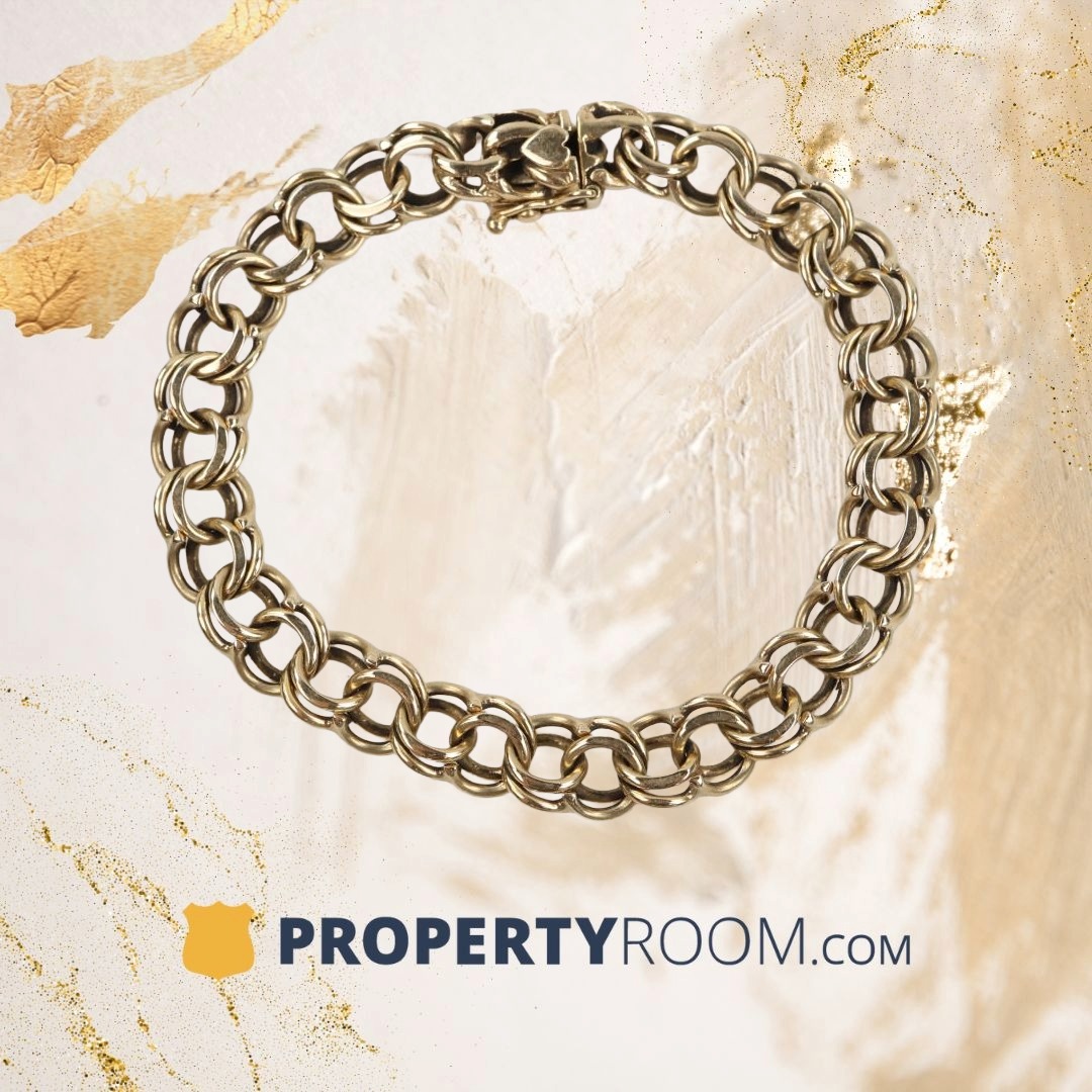 PropertyRoom's tweet photo. You already know we have the best gold necklaces up for auction all the time, but did you know that gold bracelets are also live on site? Here's our current favorite! https://t.co/Zpfr7IWI4J https://t.co/SzW3S6Hi75