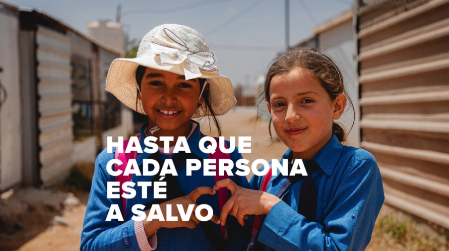 cepal_onu's tweet photo. 🌎 En América Latina y el Caribe, el refugio, el desplazamiento forzado y la migración siguen siendo impulsados por la violencia, las crisis socioambientales y la exclusión estructural. Estos fenómenos plantean grandes desafíos para la medición estadística, especialmente en lo relativo a la comparabilidad y desagregación de datos.

📊 Persisten vacíos significativos en la información sobre desplazamiento interno y transfronterizo, sobre todo cuando no existe un reconocimiento formal del fenómeno. Esto reduce su visibilidad y limita el diseño de políticas basadas en evidencia sólida.

🔴En el #DíaMundialDelRefugiado, la #CEPAL presenta la 𝐆𝐮𝐢́𝐚 𝐩𝐫𝐚́𝐜𝐭𝐢𝐜𝐚 𝐩𝐚𝐫𝐚 𝐥𝐚 𝐩𝐫𝐨𝐝𝐮𝐜𝐜𝐢𝐨́𝐧 𝐝𝐞 𝐞𝐬𝐭𝐚𝐝𝐢́𝐬𝐭𝐢𝐜𝐚𝐬 𝐚𝐫𝐦𝐨𝐧𝐢𝐳𝐚𝐝𝐚𝐬 𝐬𝐨𝐛𝐫𝐞 𝐝𝐞𝐬𝐩𝐥𝐚𝐳𝐚𝐦𝐢𝐞𝐧𝐭𝐨 𝐟𝐨𝐫𝐳𝐚𝐝𝐨 𝐲 𝐦𝐢𝐠𝐫𝐚𝐜𝐢𝐨́𝐧 𝐞𝐧 𝐀𝐦𝐞́𝐫𝐢𝐜𝐚 𝐋𝐚𝐭𝐢𝐧𝐚 𝐲 𝐞𝐥 𝐂𝐚𝐫𝐢𝐛𝐞. Este documento, presentando en el marco de la XIII Reunión de la Conferencia Estadística de las Américas (noviembre 2025), busca fortalecer las capacidades nacionales para generar estadísticas con criterios de pertinencia, calidad, comparabilidad y enfoque de derechos.

📄La Guía propone lineamientos flexibles y adaptables a distintos contextos, integrando múltiples fuentes de información y promoviendo un enfoque de género e interseccionalidad.

📥 ¡Descárgala aquí! 👉 https://t.co/EIl5z7nUOT

Foto: © ACNUR/Shawkat Alharfoush