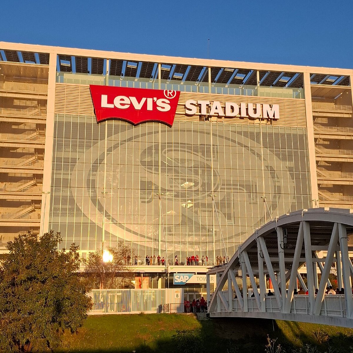 TheosOwnHQ's tweet photo. TUR vs PAR was played before dawn at Levi's Stadium, San Francisco Bay Area. Third visit. Design. Build. Tonight — just the numbers. 📊 #WorldCup2026 #TURvsPAR #Turkey #Paraguay #SanFrancisco #LevisStadium https://t.co/gej0WLb9TX