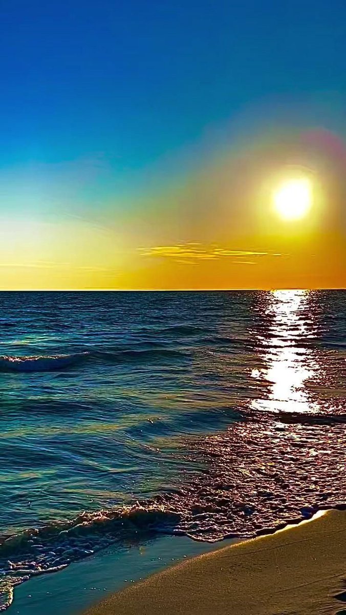 dany_grazia's tweet photo. Sweet dreams, friends..✨💫❤️ https://t.co/xiPsBGu555
