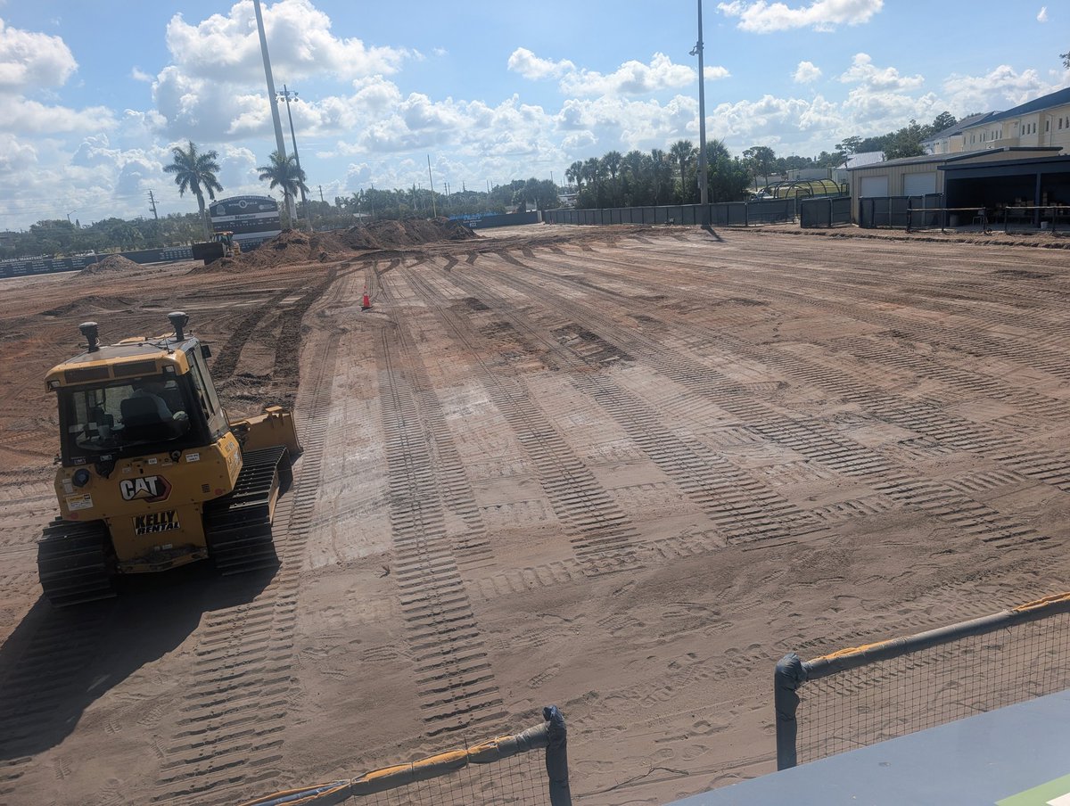 SCFBaseball's tweet photo. Saturday work day at Wynn Field!!  Heavy equipment moving at a fast pace! 🚜 https://t.co/tDtZyKKbih