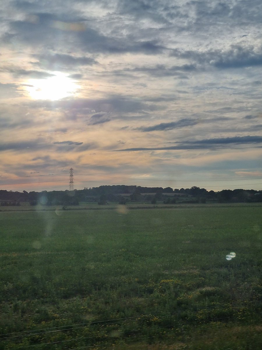 minervapsy's tweet photo. Heading home 😊💕🎶 https://t.co/UsL5I8r8U0