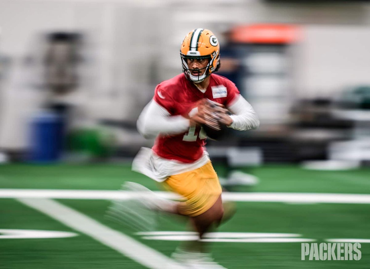 SleeperPackers's tweet photo. Best QB in the NFC North https://t.co/NvIhtDvXSA
