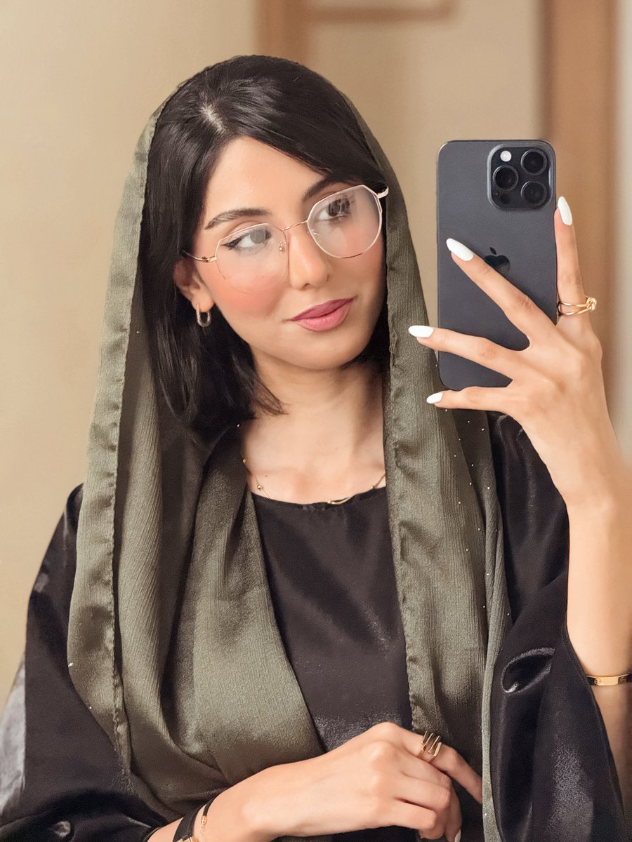 خورشيد tweet media