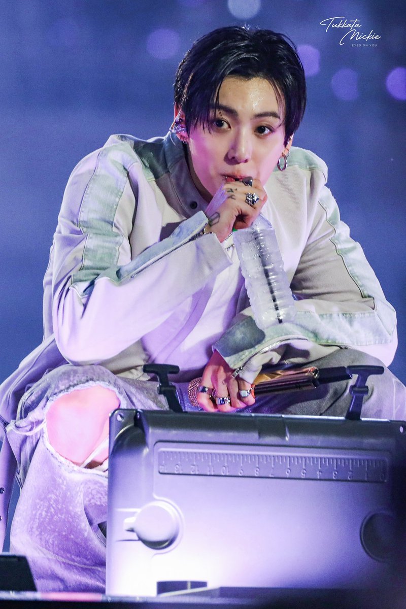 neelo_far1's tweet photo. Guys please we need more tags.

🎯 50 Replies 

I vote #JUNGKOOK for Most Handsome Man Alive #MHMA2026 #MHMA2026JUNGKOOK  #NETIZENSCHOICE @thenreport 

Also drop your vote for Jungkook on the website:
https://t.co/1CkQXphVHk https://t.co/CmsAXP5JMN