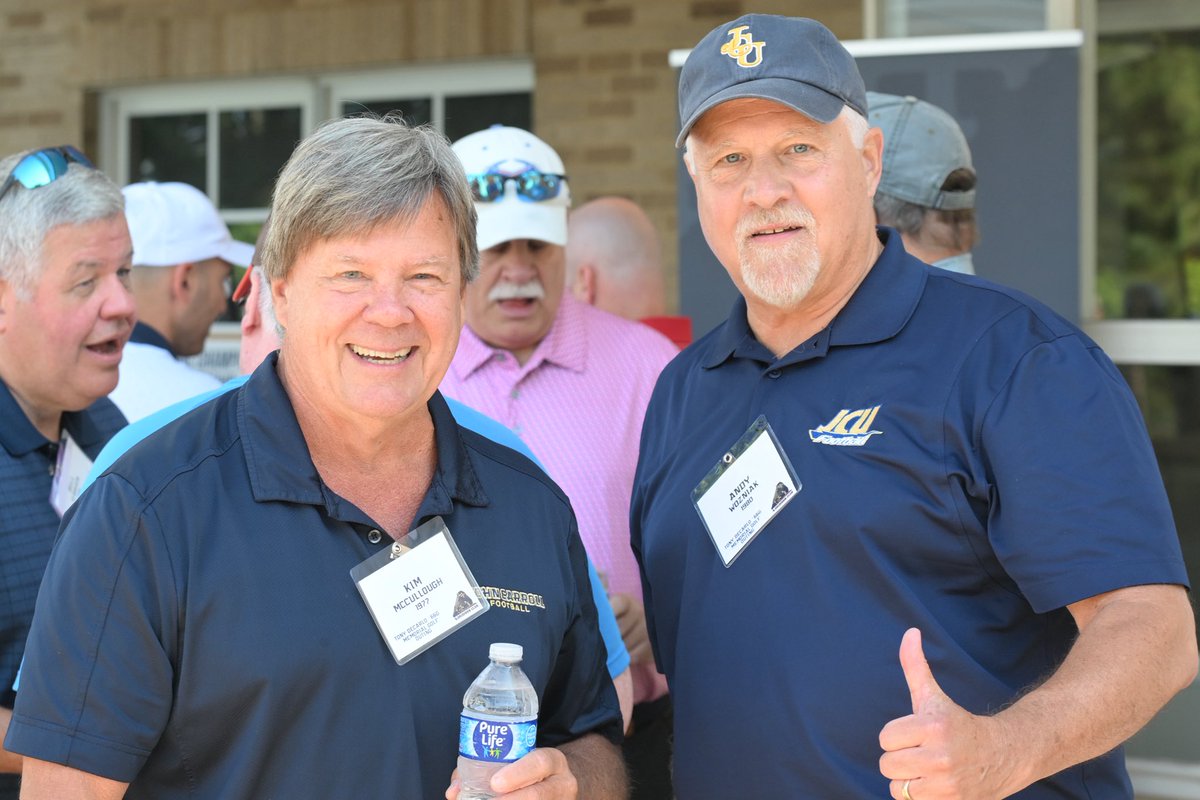 Gridiron Club tweet media