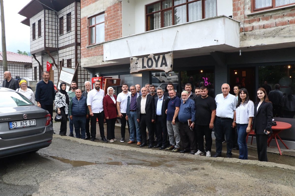 VeterinrMustafa's tweet photo. Milletvekilimiz Harun Mertoğlu ve İlçe teşkilatımız ile birlikte Aslandere, Çağlayan ve Beydere Köylerimizi ziyaret ettik. Vatandaşlarımızla yapılan ve yapılacak olan hizmetlerle ilgili İstişarelerde bulunduk. https://t.co/PDMpTCsS5V