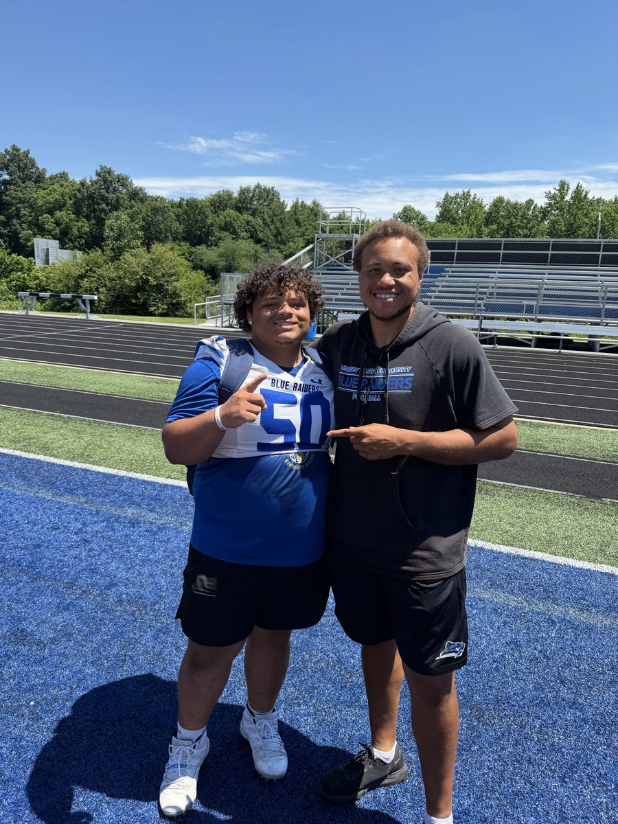 DonaldAshtyn's tweet photo. Had a great time at @LWUfootball CAMP. thank you @CoachGraham_LWU and @Coach_Gurau for the invitation! can’t wait to come back out!! https://t.co/7oEudl3pcW