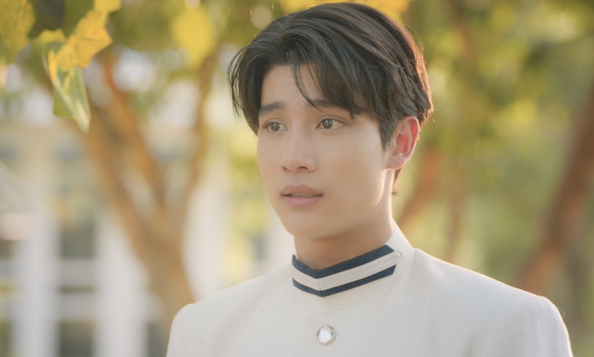 J34N_S's tweet photo. O Ongsa deixa a gente encantado com as emoções nos os olhos dele, é muito lindo 🥹

THE EDGE OF HORIZON EP1 
#อรุณรุ่งEP1 https://t.co/derSJHvpm3