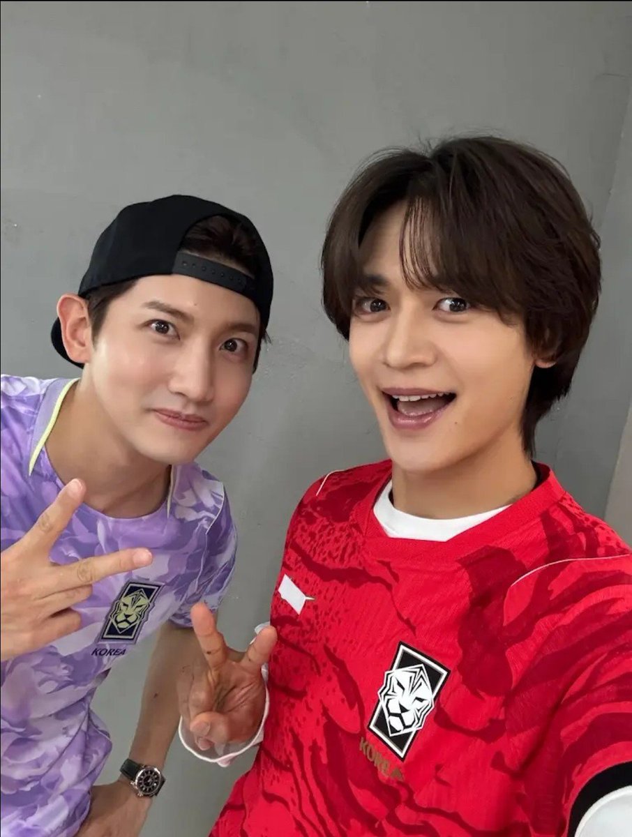 mcm0507's tweet photo. MINHO with Changmin

https://t.co/eE5lYT769x https://t.co/QNpBnsjbgU