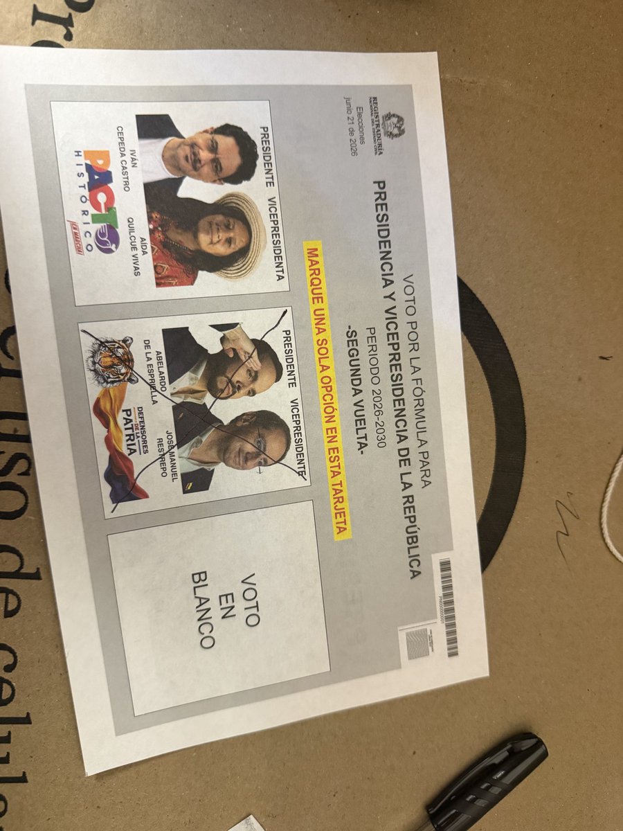 SebastianLA313's tweet photo. Ya le cumplí a mi país. 

Mañana no vale quedarse en casa. Hay que salir a votar, Colombia lo necesita. 

Firmes por la Patria https://t.co/UIqqwoDCQj