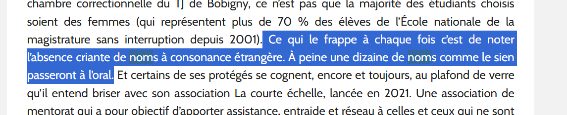 FrDesouche's tweet photo. Les insultes et menaces sont intolérables et vous avez raison de les poursuivre. 

Par contre, on a le droit de s'interroger sur vos prises de positions publiques. 

Vous défendez une lecture ethnique de la magistrature française. Vous ne vous contentez pas de critiquer la reproduction sociale des élites judiciaires : vous y ajoutez explicitement des critères d’origine, de nom, d’apparence et de “ressemblance” entre juges et justiciables.

Lorsque vous expliquez examiner les listes d’admis à l’ENM pour y repérer les noms “d’origine arabe”, lorsque vous déplorez l’absence de noms à consonance étrangère ou lorsque vous estimez que la justice devrait offrir une “vraie apparence de diversité”, vous adoptez une grille d’analyse dans laquelle la société est pensée d’abord à travers des critères ethniques et identitaires.

Or la justice doit représenter la France par son impartialité, sa compétence et son indépendance, non par une logique de quotas identitaires. 

C’est un principe républicain fondamental.

Libre à vous de vouloir défendre un autre modèle. Mais vous êtes un juge de la République : lorsque vous adoptez ce type de positionnement militant, vs sortez de vos prérogatives et de votre mission.

Vous suggérez en creux qu’un juge blanc ne serait pas pleinement légitime pour juger des justiciables noirs ou arabes. Vous jettez ainsi le soupçon sur l’ensemble de la corporation judiciaire. C’est, me semble-t-il, bien plus grave, et bien plus attentatoire à la confiance dans la justice, que les tweets de Tegnér sur son propre procès.