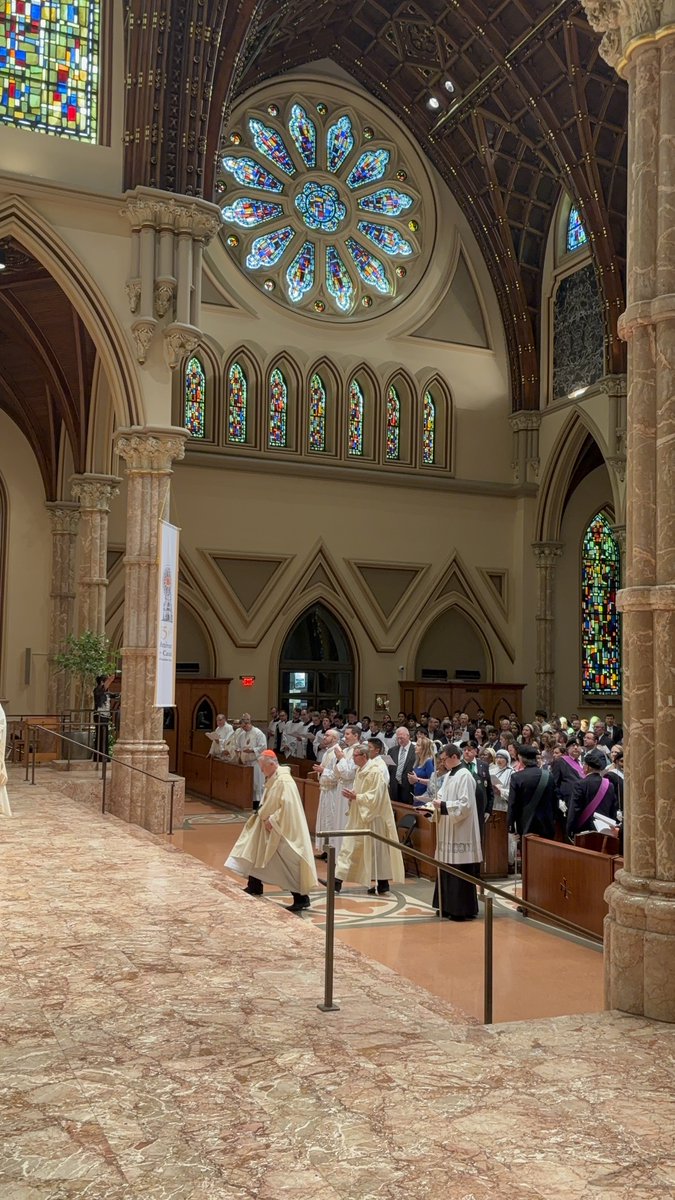 archchicago's tweet photo. Today, Cardinal Cupich will ordain three new priests to the priesthood for the Archdiocese of Chicago. Follow the livestream
https://t.co/wCqYB4VYx4 https://t.co/L4LdOUrzDS