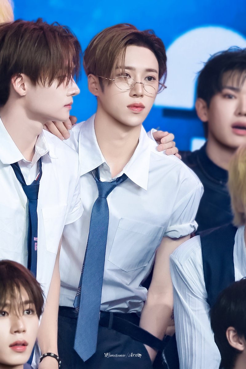 Limerence_0707_'s tweet photo. 260620

💐보플2 덕분에

#ARNO #아르노
 #MODYSSEY #ALD1                                           
#张家豪  #アルノ https://t.co/rCSqpMaR4T