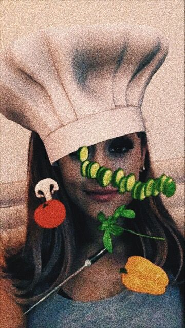 buwygibxo's tweet photo. me trying to impress fruit ninja trade https://t.co/TwekIsa0yG