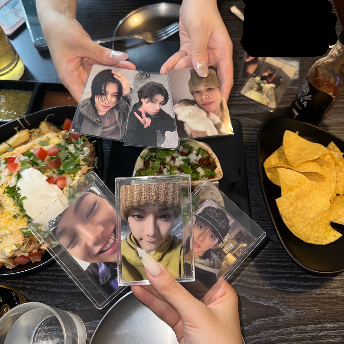 lngbelle's tweet photo. 마사타코 🤞🤞 https://t.co/YJH4xCEpup