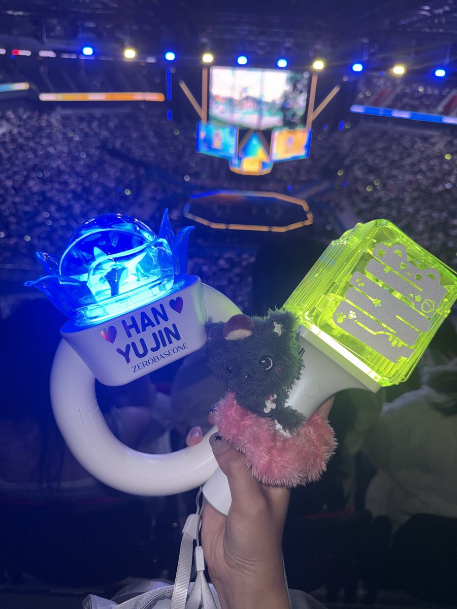 dbwlsdl3207's tweet photo. 유진조앙 https://t.co/xzhSAEXDYr