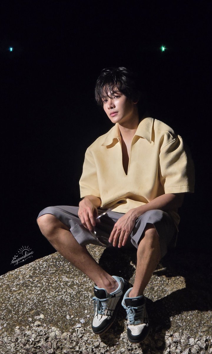 MysunshineTT's tweet photo. หล่อไม่ไหว...งือ🥰😍❤️
#GarnierMochiIMissYouJoongTripD1 
#joongarchen @ChenRcj #จุงอาเชน https://t.co/zYsf1UI6g3