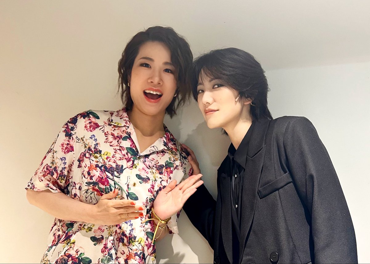 hirokinanami773's tweet photo. ほってぃーもひまりも、カンパニーに必要不可欠なムードメーカー♡からんとびっくは、2人ともめっっちゃしっかりしてていつも頼ってます。

このメンバーで過ごす最後の日を大切にして、皆さんに笑ってもらえるようがんばるよーー！！
#ミスディレ https://t.co/2SD4ThW5q8