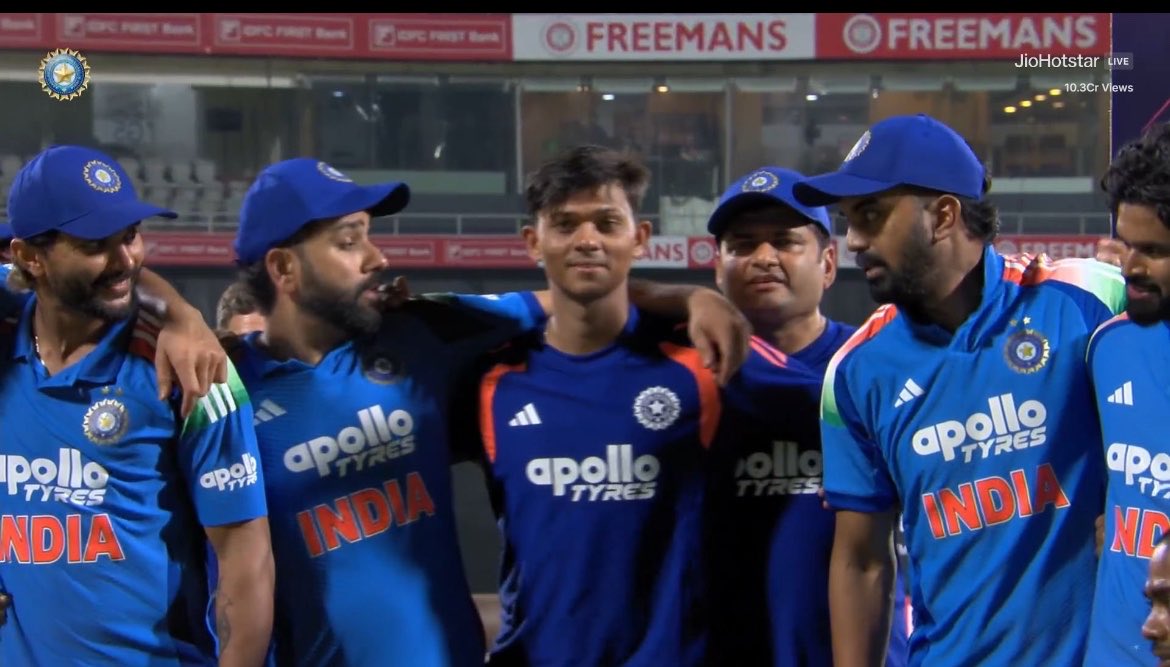 TweetShivangiii's tweet photo. 🚨 Jaiswal in red-hot form
🚨 Rohit Sharma is a beast as usual
🚨 Captain Gill looks perfect at No. 3
🚨 Sarpanch Saab is locked in at 4
🚨 Ishan Kishan can bat anywhere
🚨 And at the end, we have the greatest all-rounder, Harshit Rana Sir

This Indian batting lineup is looking scary good.

Tell the London shoe seller to stay at home, play IPL for money, and enjoy retirement.

CWC 2027… WE ARE COMING. 🇮🇳🔥