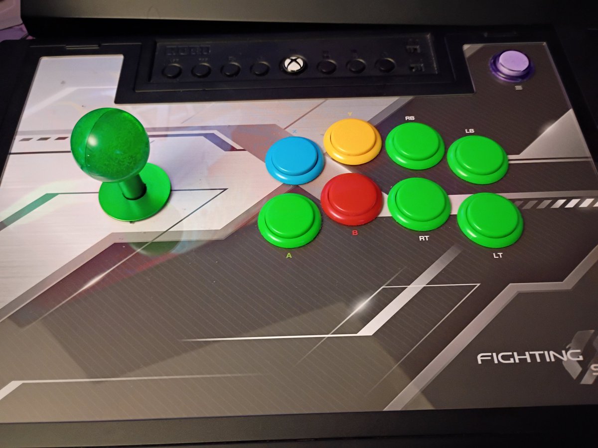 Cake_Kee_'s tweet photo. I got both of the hori joysticks
But I always used the old hori joystick
I new one have button layout
I can never get used too ๐
So I take my older hori Xbox
Stick with me to the EVO on Thursday night
#joysticks
#horijoysticks
#nativegaming
#gaminglife https://t.co/HypJQ3BvjE