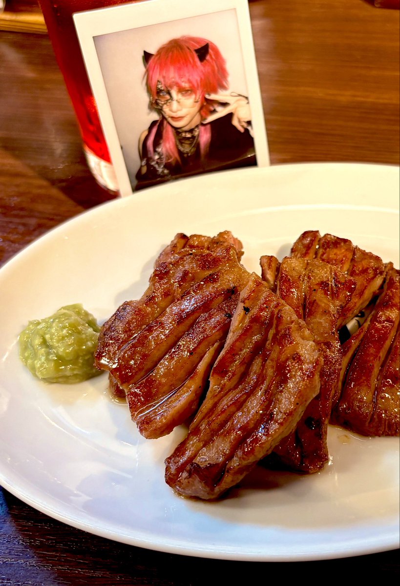 nos2ro's tweet photo. 狂気圧2🌀仙台1日目
セトリ良かった〜！パセリからのシンデレラのジャジーな流れ貴重〜！ SきてLきてからのKはあまりにもヤッタァでした🙌 新曲はダンスかわいい🙂‍↕️
魔梨さんレースアイマスクの耽美な雰囲気も今の衣装にあってて素敵だったし楽しそうだとこちらもほんと元気でます
#水田魔梨 https://t.co/XaLoWUAKh4