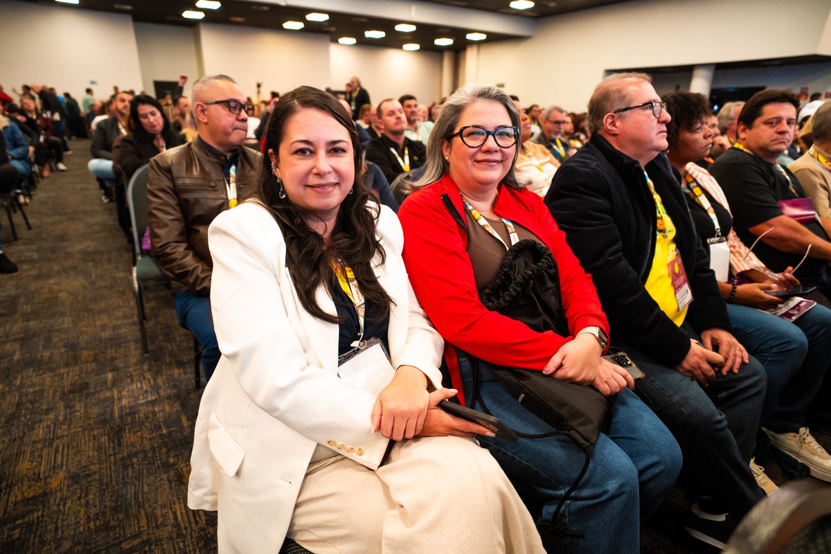 spbancarios's tweet photo. E a 28ª Conferência Nacional dos Bancários segue a todo vapor! Na parte da manhã a pauta foi os rumos do Brasil e da classe trabalhadora, além de uma análise dos resultados da Consulta Nacional. https://t.co/W5gTaSd3AD