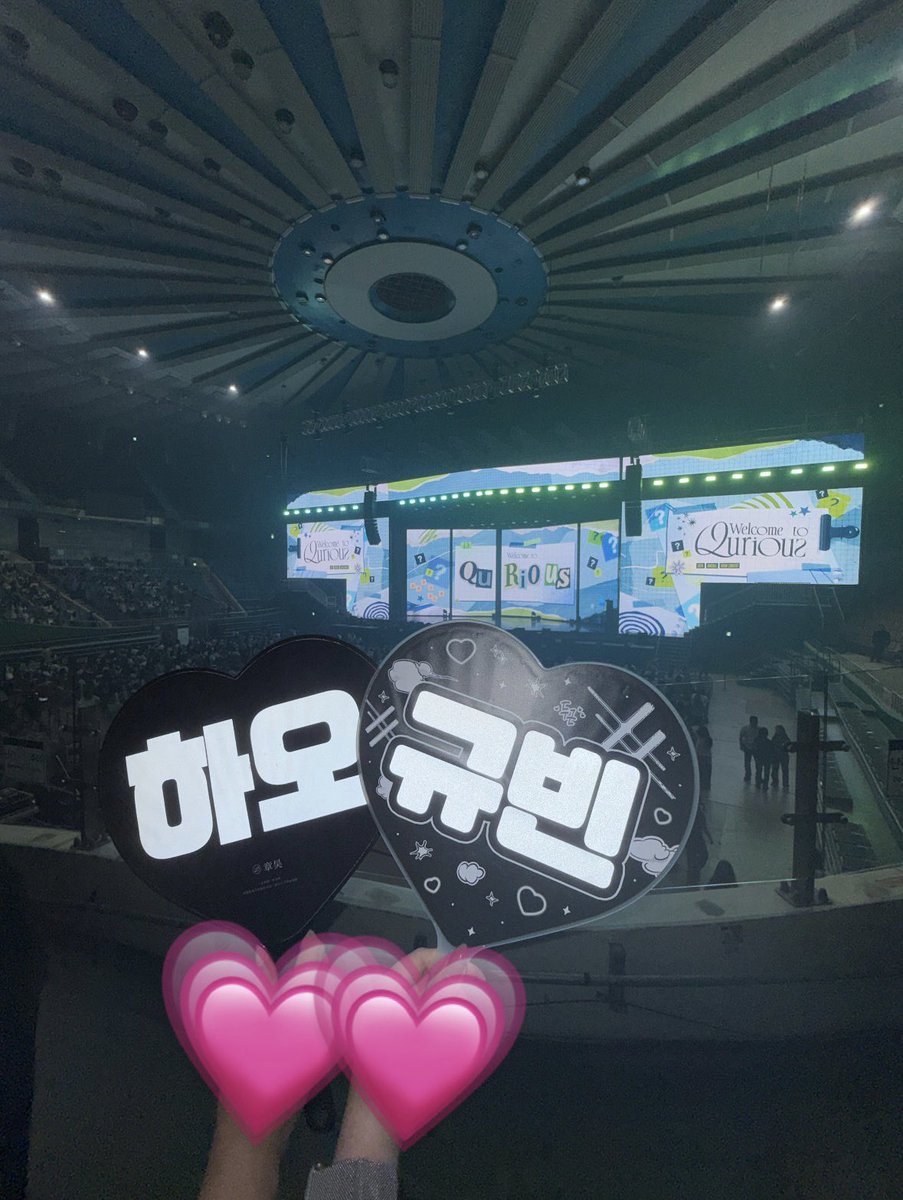 ha5zzang's tweet photo. 앤더블사룽해요쇼콘너무재밋어요 !! https://t.co/KczXZ21sE6