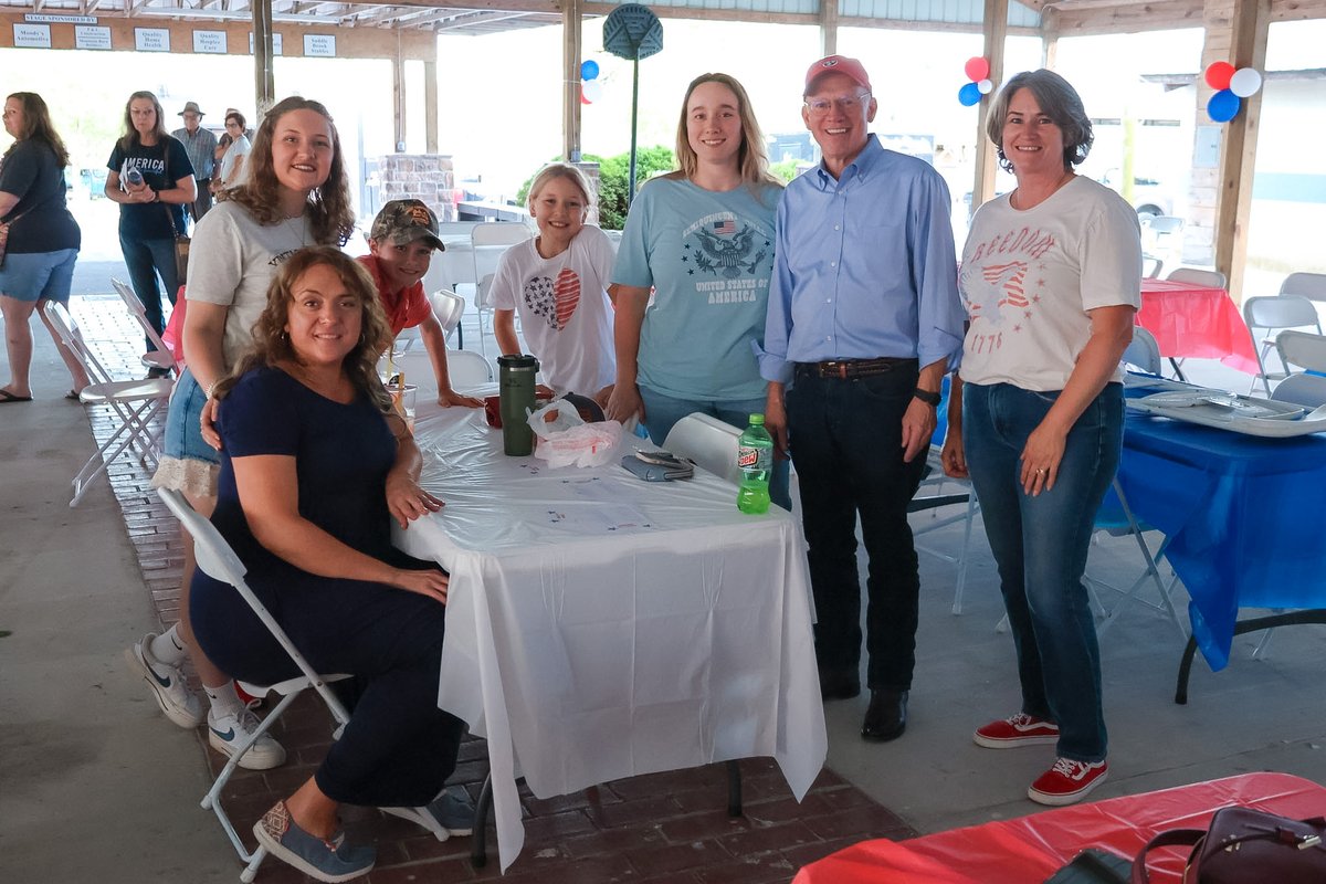 JohnRoseforTN's tweet photo. I had a wonderful time at the Fentress County America 250 Celebration honoring the traditions and enduring spirit that have shaped our nation for 250 years. We were joined by proud Tennesseans who are committed to preserving the freedoms and opportunities that make America exceptional.