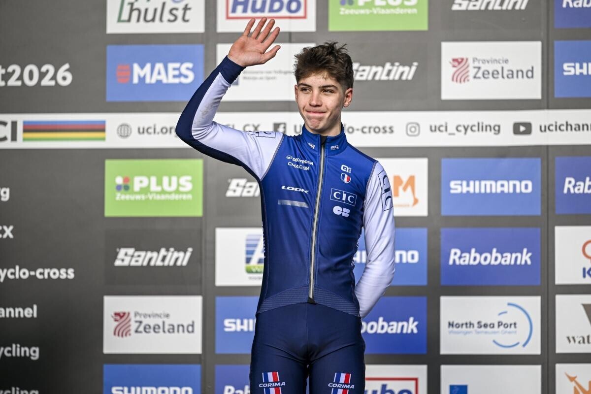 lequipe's tweet photo. L'espoir français Aubin Sparfel remporte la 7e étape du Giro Nex Gen
➡️ https://t.co/iSCSHzxrKv https://t.co/cZ67Pla4KI