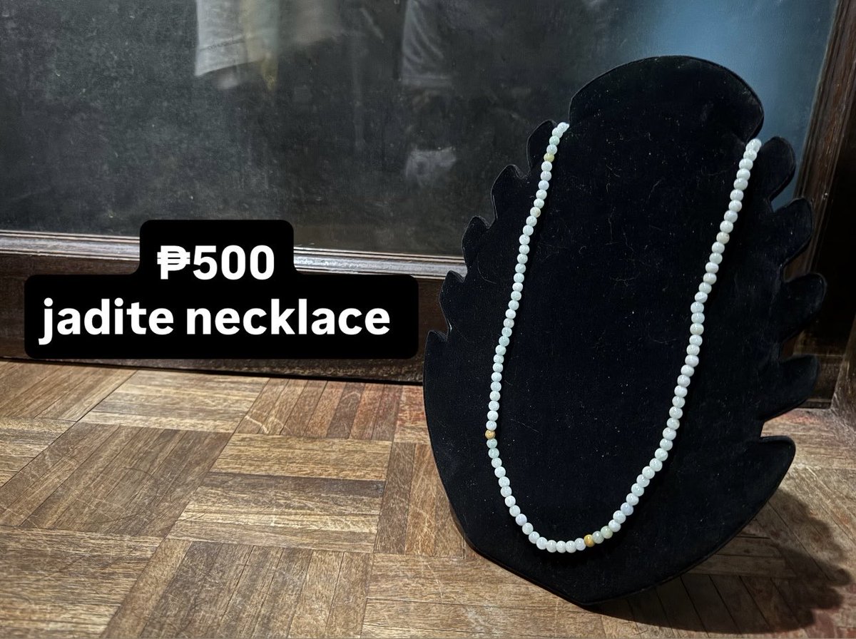 cyannbns's tweet photo. wts lfb authentic jade beeswax jewelry ph

hii maybe inch!!

helping my mom sell her jewelry pieces
-bracelets
-necklace
-pendants
-earrings

all are authentic pieces from chn
prices are negotiable
dm for more pics and deets

see thread below https://t.co/IhScH0GI37