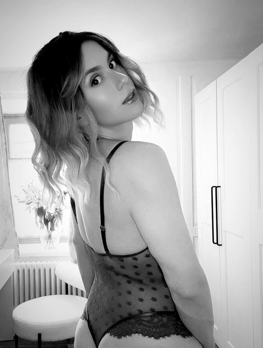 callmegia91's tweet photo. Are you into crossdresser?
#crossdresser #trap #of #femboy https://t.co/hqZpytXW8r