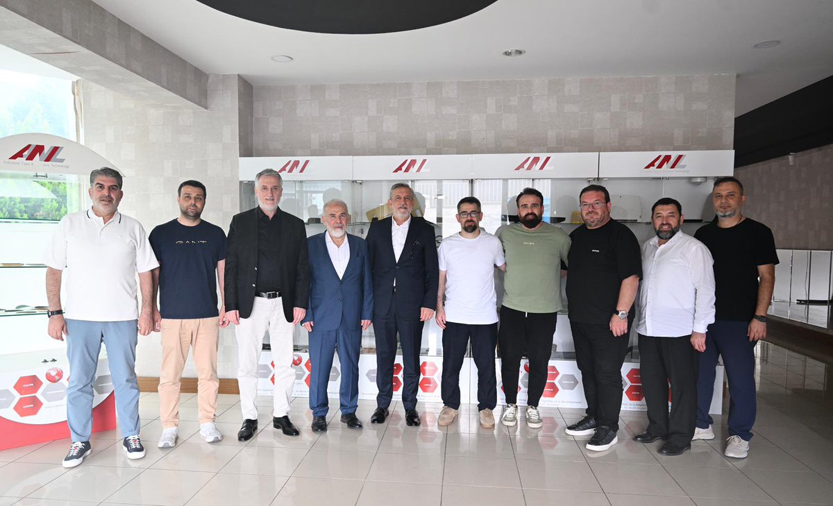 ibrahim_Burkay's tweet photo. ANL Endüstriyel Yönetim Kurulu Başkanı Sayın Salih Annaç ve değerli dostlarımızla bir araya geldik. Samimi sohbetleri ve 2030 Vizyonumuza verdikleri kıymetli destek için kendilerine teşekkür ediyorum. https://t.co/y3EUQuuVsn