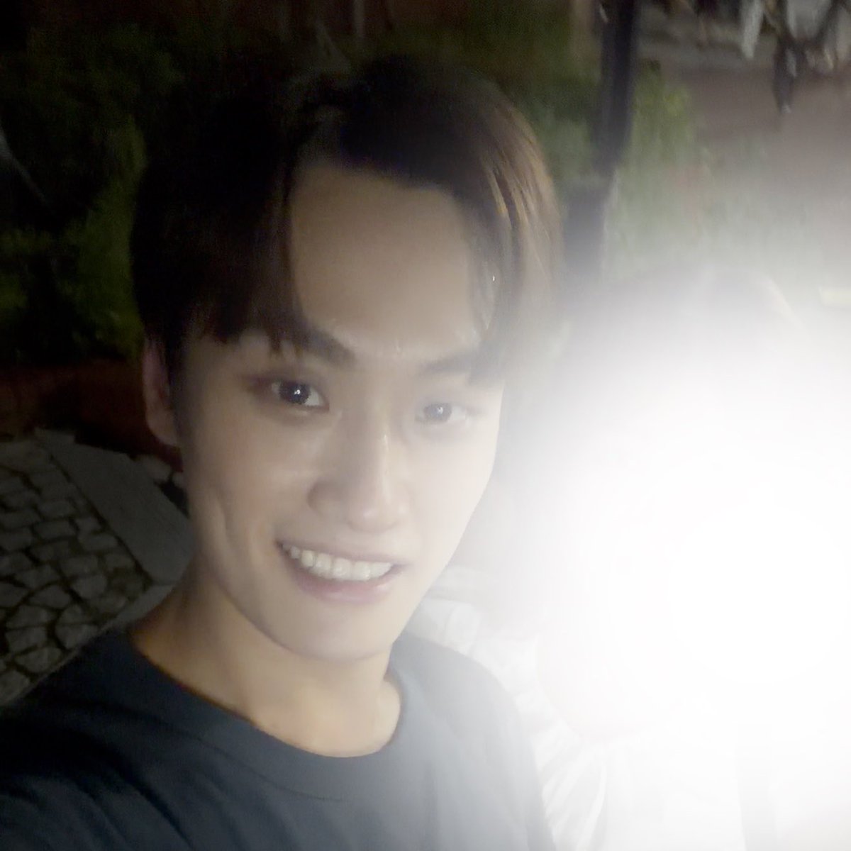 sno_wlu's tweet photo. 굿바이 ㅠㅠ https://t.co/p9ZS3Htb98